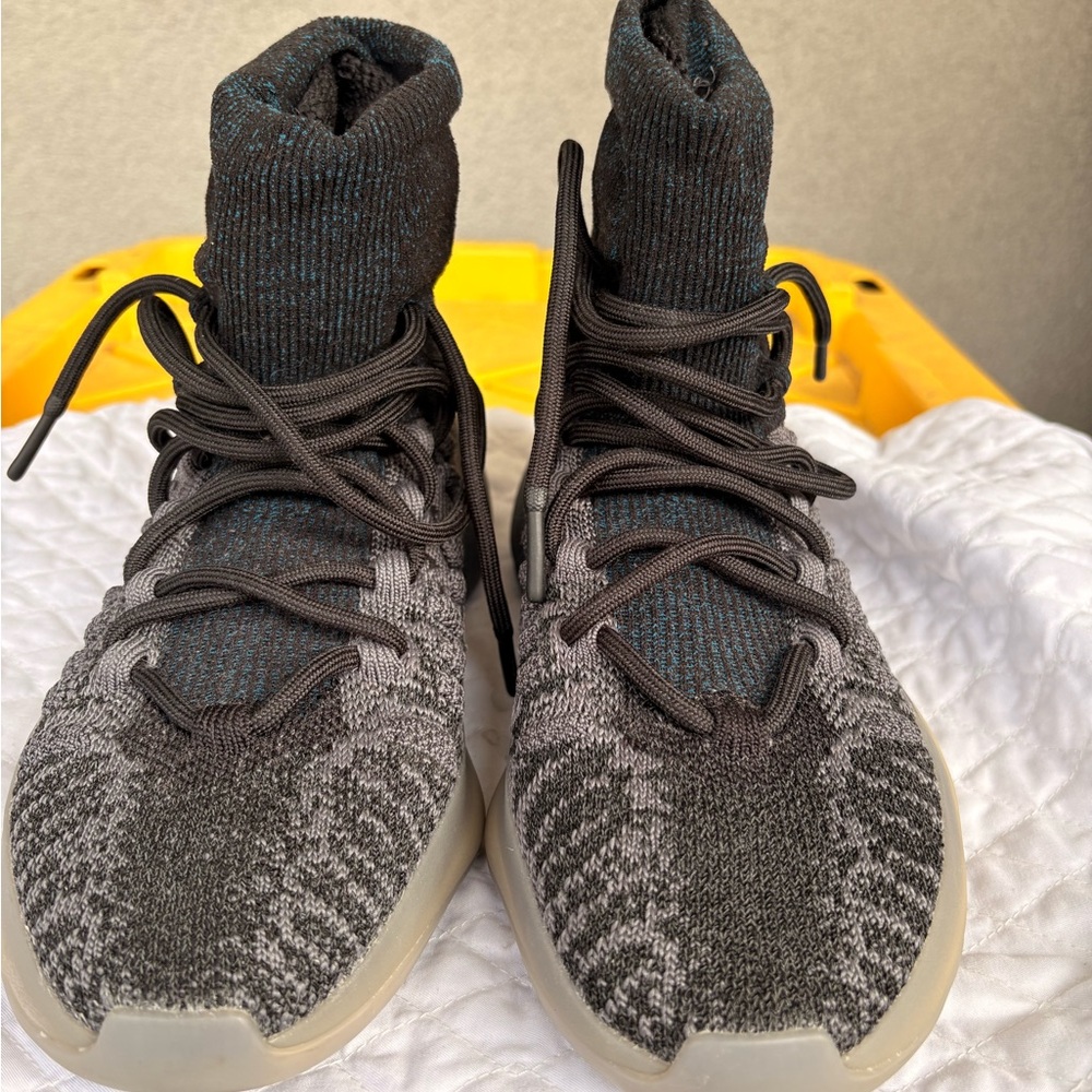 Yeezy Black and Gray Sneakers